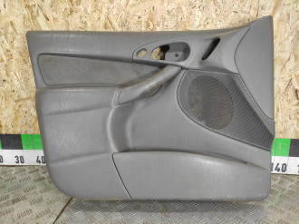 Обшивка двери передней левой Ford Focus 1998-2005