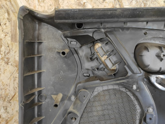 Обшивка двери передней левой Ford Focus 1998-2005