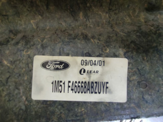 Полка багажника Ford Focus 1998-2005