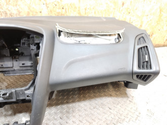 Торпедо Ford Focus 2011-2019