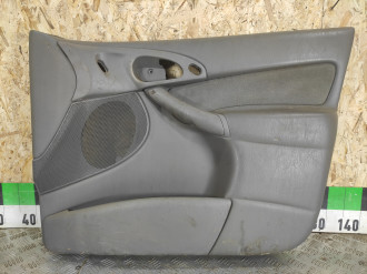 Обшивка двери передней правой Ford Focus 1998-2005