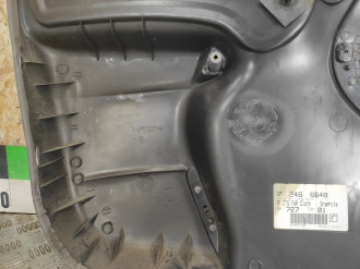 Обшивка двери передней правой Ford Focus 1998-2005