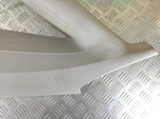 Обшивка стойки правая Ford Focus 1998-2005