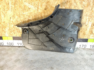 Обшивка багажника левая Ford Focus 2005-2008