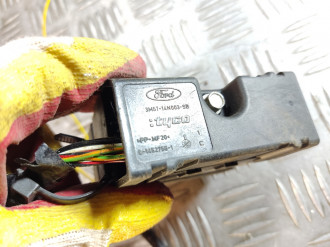 Блок электронный Ford Focus 2005-2008