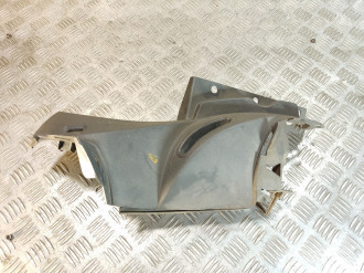 Обшивка багажника левая Ford Focus 2005-2008