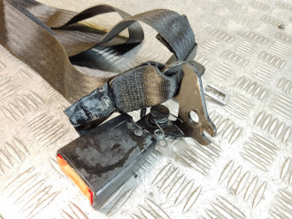 Ремень безопасности центральный задний Ford Focus 2005-2008