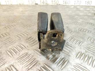 Ответная часть ремня безопасности Ford Focus 2005-2008