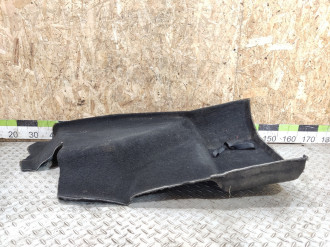 Обшивка багажника левая Ford Focus 2005-2008