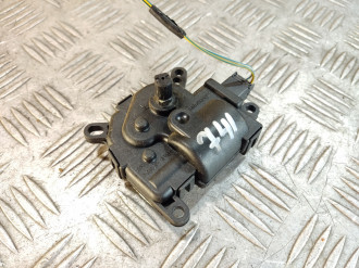 Моторчик заслонки отопителя Ford Focus 2005-2008