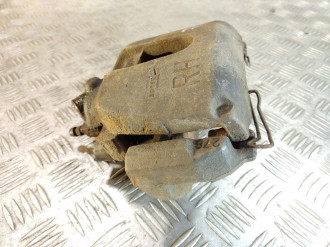 Суппорт передний правый Ford Focus 2005-2008