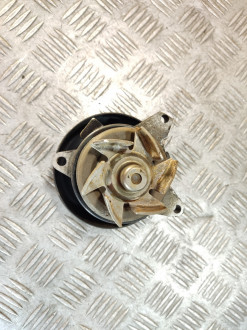 Насос водяной помпа Ford Focus 2005-2008