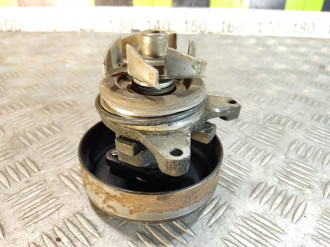 Насос водяной помпа Ford Focus 2005-2008