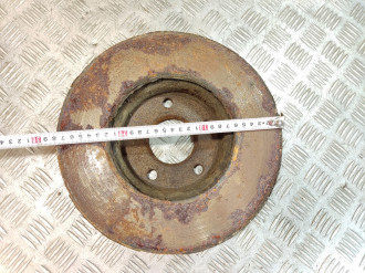 Диск тормозной передний Ford Focus 2005-2008