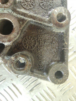 Кронштейн генератора Ford Focus 1998-2005