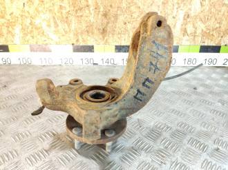 Кулак поворотный передний правый Ford Focus 2005-2008