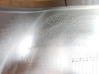 Обшивка двери передней левой Ford Focus 2005-2008