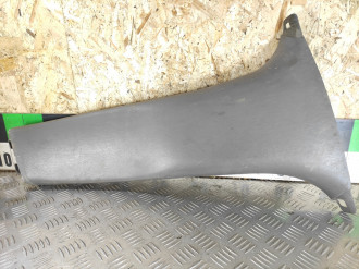 Обшивка стойки правая Ford Focus 1998-2005