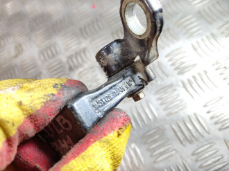 Петля двери задней правой верхняя Ford Focus 2005-2008