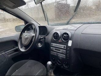 В разборе Ford Fusion 2002-2012