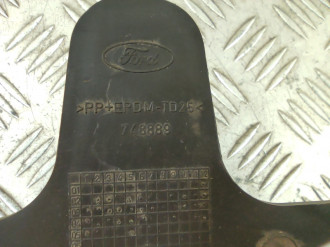 Кожух рулевой колонки Ford Fusion 2002-2012