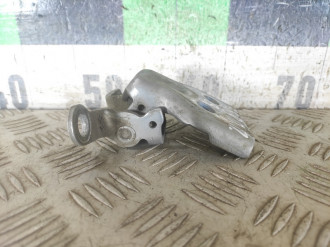Петля двери передней правой верхняя Ford Fusion 2002-2012