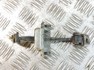 Ограничитель двери передний Ford Fusion 2002-2012