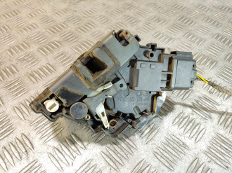 Замок двери задней правой Ford Focus 2005-2008