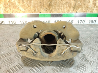 Суппорт передний правый Ford Focus 2 2005-2008