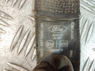 Ремень безопасности задний правый Ford Focus 2005-2008