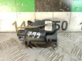 Моторчик заслонки отопителя Ford Focus 2005-2008