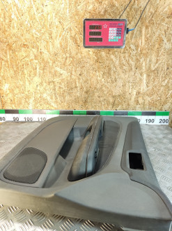 Обшивка двери передней левой Ford Focus 2005-2008