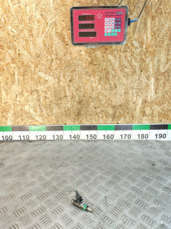 Форсунка двигателя Ford Focus 2 2005-2008