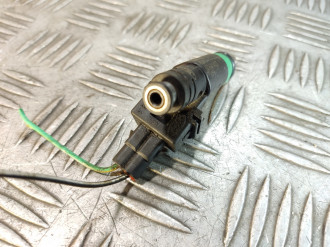 Форсунка двигателя Ford Focus 2 2005-2008