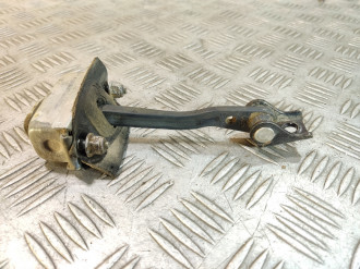 Ограничитель двери задний Ford Focus 2 2005-2008