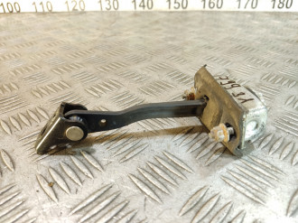 Ограничитель двери задний Ford Focus 2 2005-2008