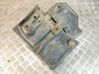 Крепление аккумулятора Ford Focus 2005-2008