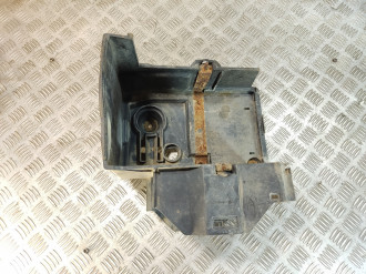 Крепление аккумулятора Ford Focus 2005-2008