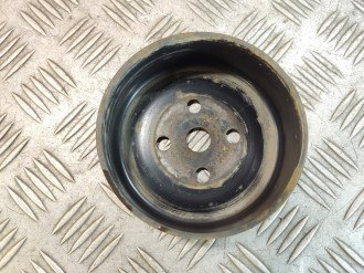 Шкив водяного насоса помпы Ford Focus 2005-2008