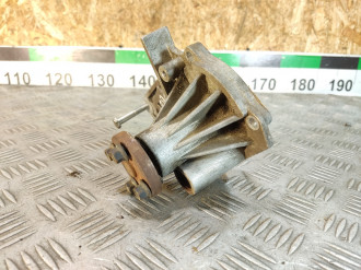 Насос водяной помпа Ford Focus 2005-2008