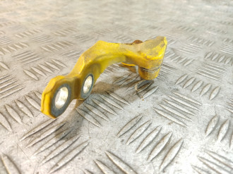 Петля двери задней правой нижняя Ford Focus 2005-2008