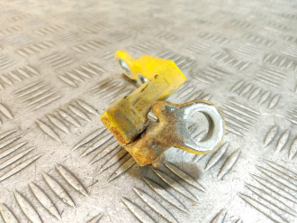 Петля двери задней правой нижняя Ford Focus 2005-2008