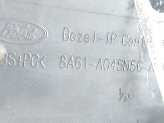 Накладка торпедо Ford Fiesta 2008-2019