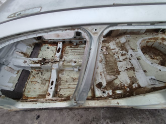 Порог со стойкой левой Ford Focus 1998-2005