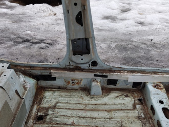 Порог со стойкой левой Ford Focus 1998-2005