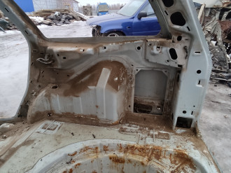 Крыло заднее правое Ford Focus 1998-2005