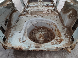 Панель задняя Ford Focus 1998-2005