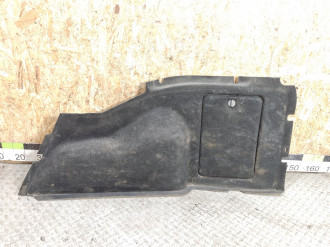 Обшивка багажника правая Ford Focus 1998-2005