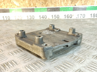 Кронштейн компрессора кондиционера Ford Focus 1998-2005