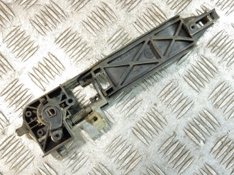 Кронштейн ручки передней правой Ford Focus 1998-2005